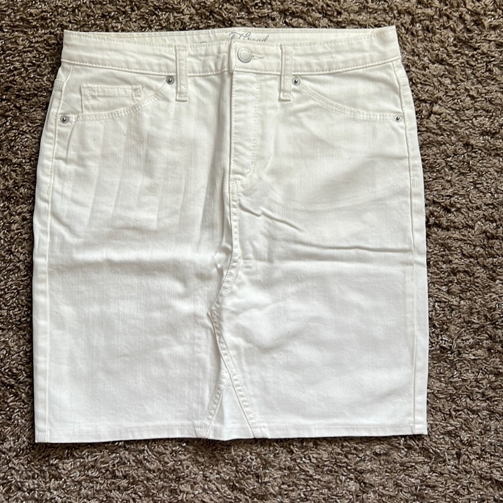 Target skirt